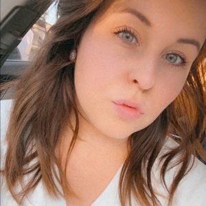 Meet your Posher, Chaz